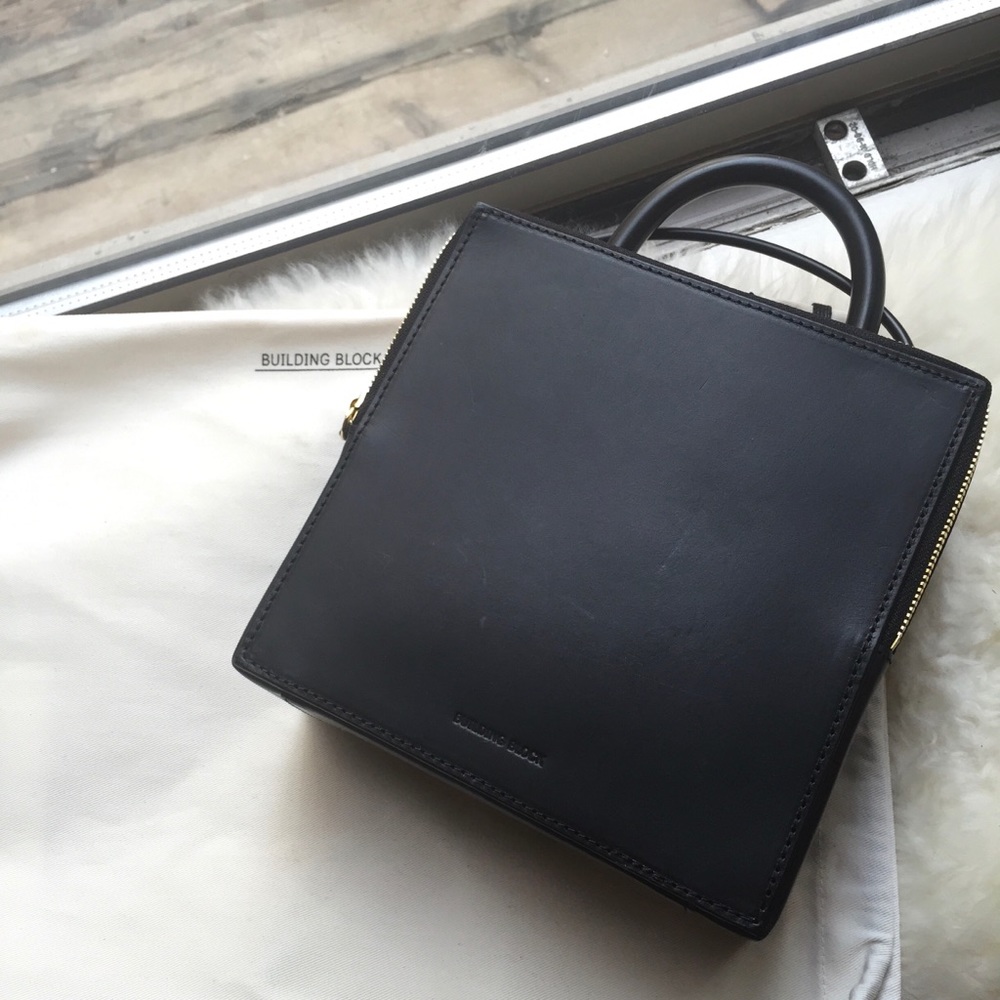 Building Block Leather Squared Box Crossbody Bag - Picture 2 of 8